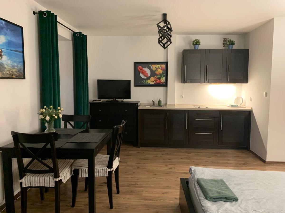 Apartamenty Zeglarskie W Vegorii Węgorzewo Esterno foto