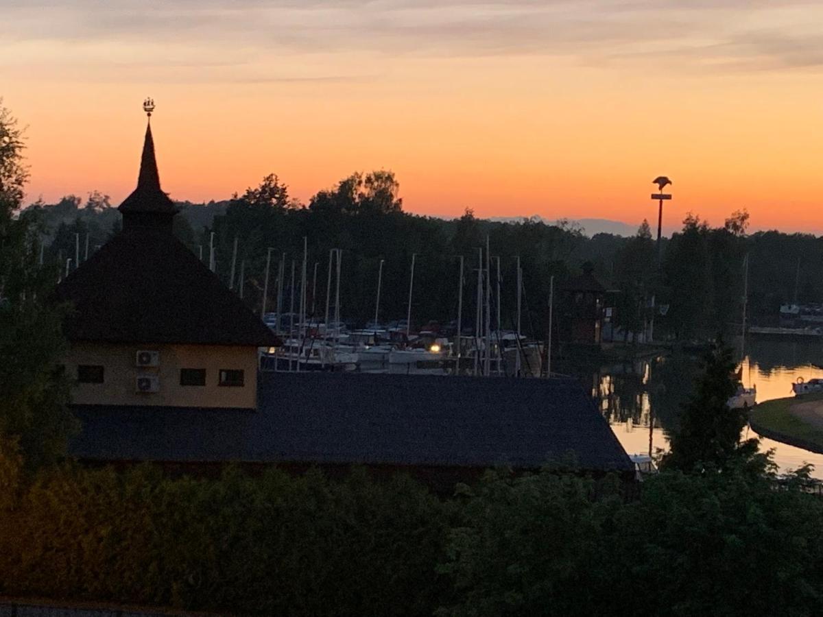 Apartamenty Zeglarskie W Vegorii Węgorzewo Esterno foto